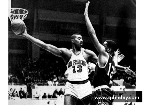 勒布朗詹姆斯再砍56分！NBA历史新篇章揭开
